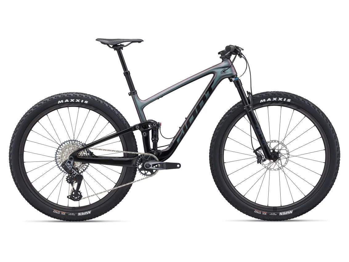 25 GIANT ANTHEM ADVANCED 29 1 MEDIUM RAW CARBON