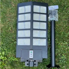 BigM high-capacity LED 1000W solar street light for commercial use