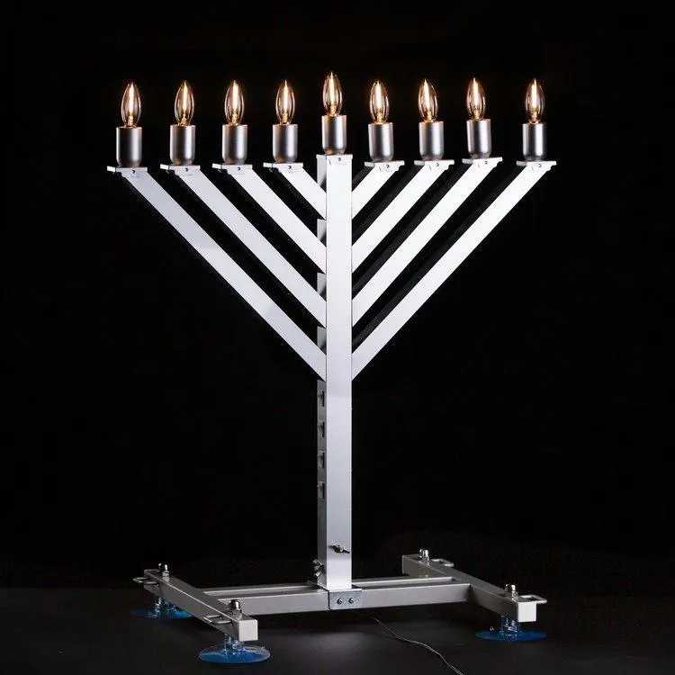 Car Display Menorah 2 Ft