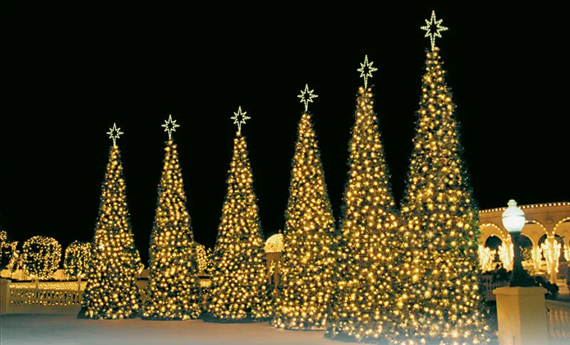 Center Pole Garland Trees