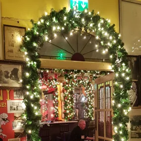 Christmas Garland - Plain - 2.7 Metres