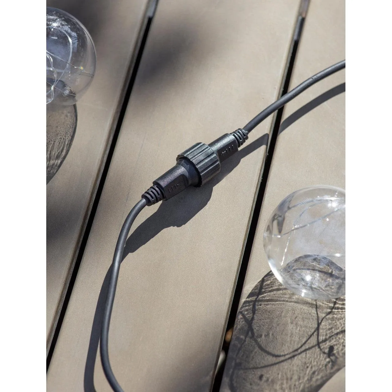 Festoon Lights, Classic Extendable - 20 Bulbs in Black