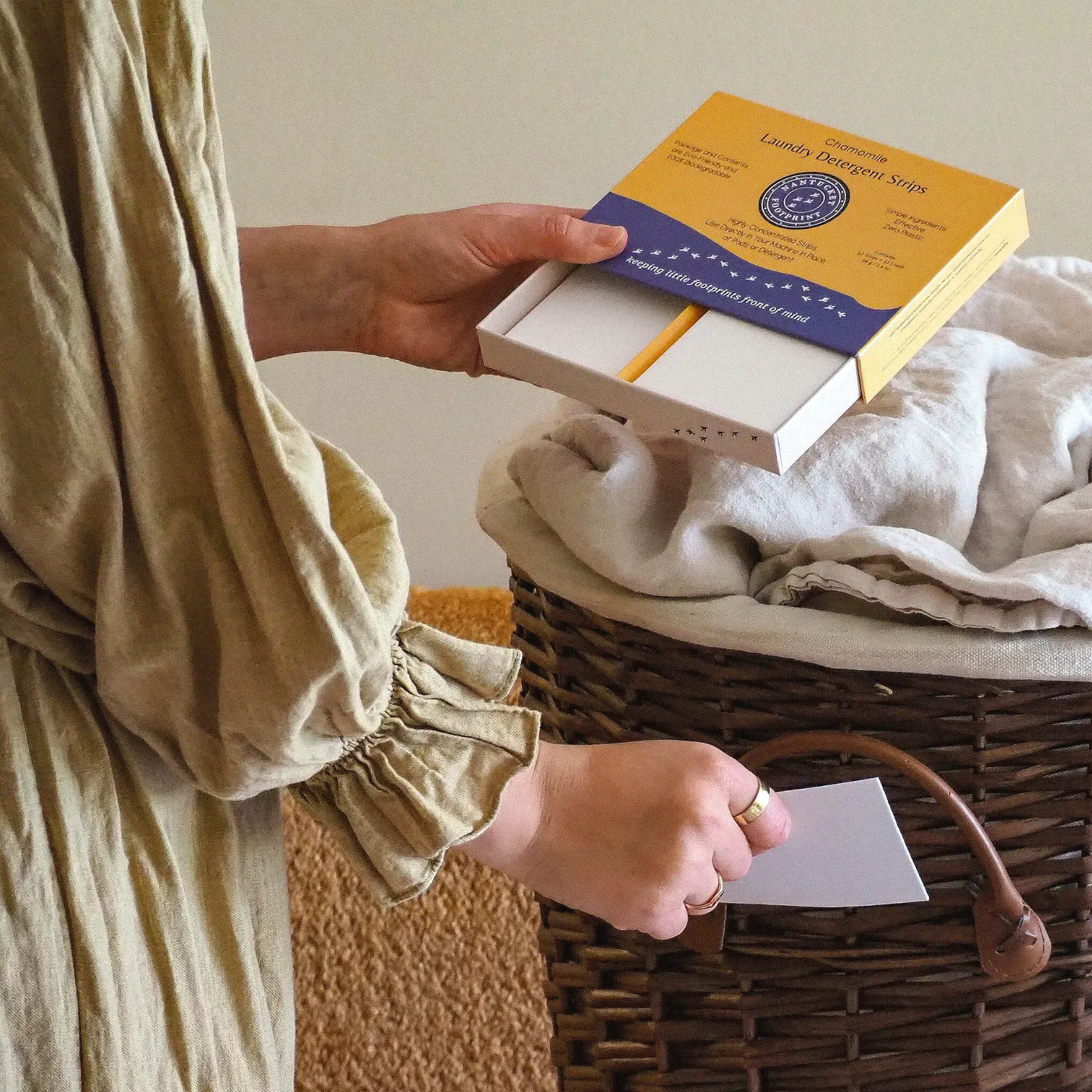 Laundry Detergent Strips - Chamomile - 32 Strips