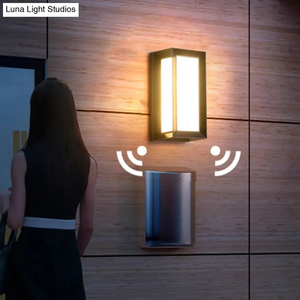 Modern Sound-Activated LED Wall Sconce in Black