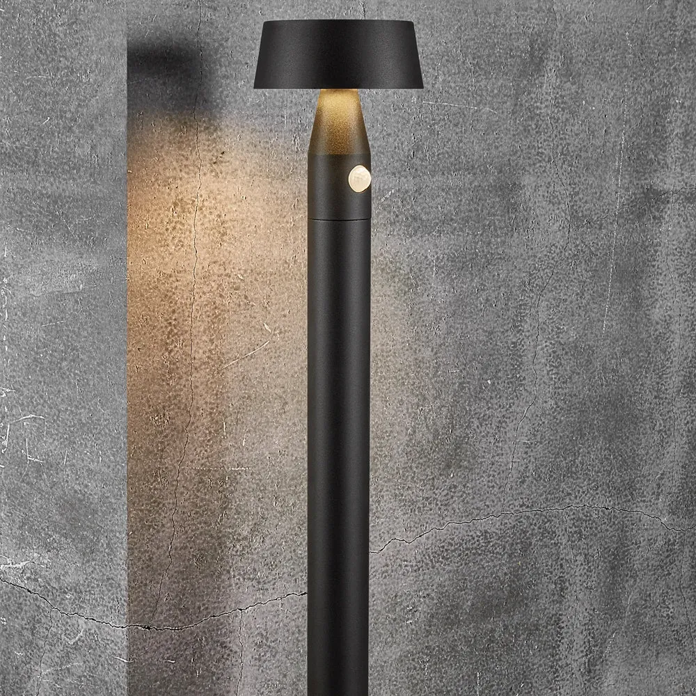 Nama 90 Solar LED Garden Light in Black with Sensor