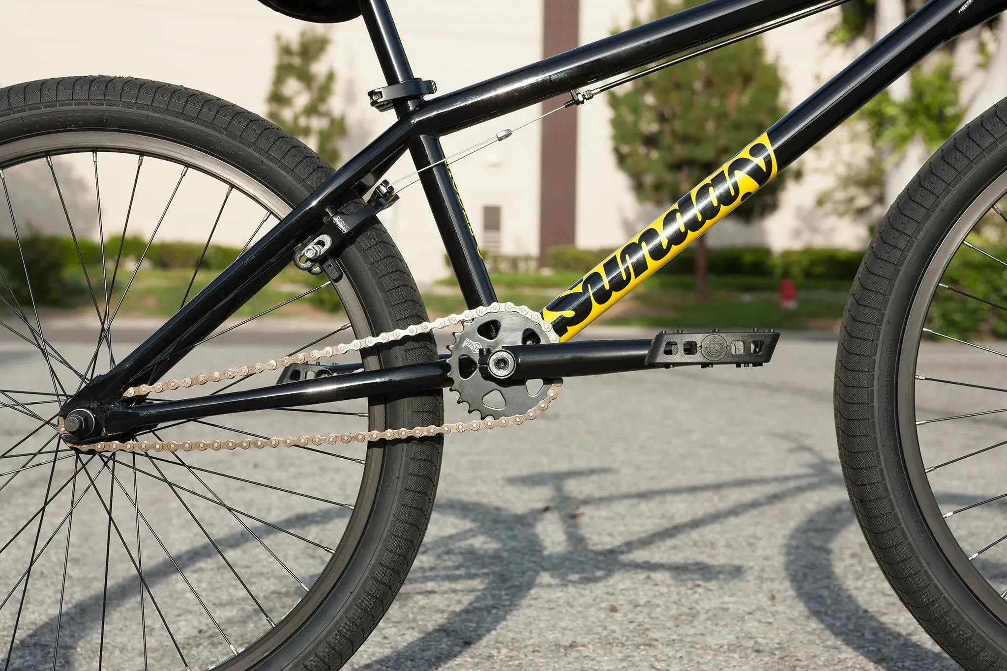 Sunday 2023 Model C 24" Complete BMX Bike - Gloss Black